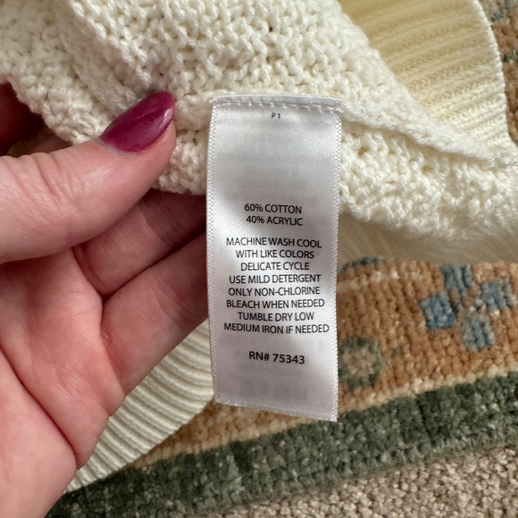 NWT Between Me & You Cream Cowl Neck Seater- Size Medium - Picture 11 of 11